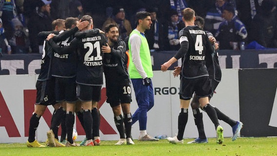 Hamburgs Spieler bejubeln einen Treffer © Imago Images Foto: nordphoto GmbH/Engler