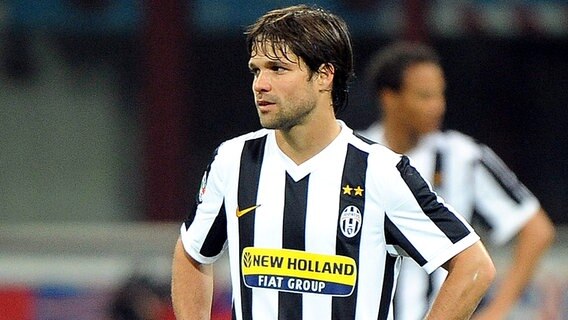 Diego im Trikot von Juventus Turin © dpa 