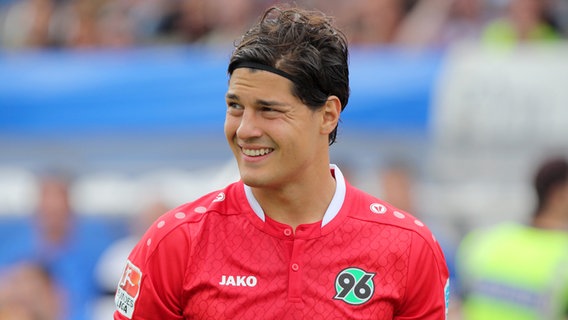 Miiko Albornoz von Hannover 96 © picture alliance / Eibner-Pressefoto 