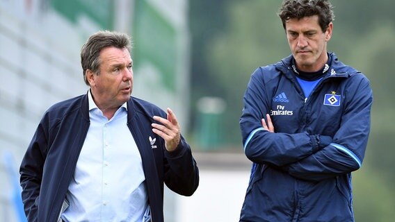 HSV-Vorstandschef Heribert Bruchhagen (l.) und Sportchef Jens Todt © Witters 