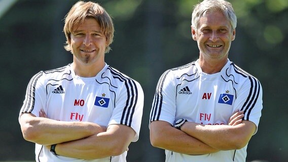 HSV-Trainer Armin Veh (r.) und sein Co. Michael Oenning (2010) © Witters 