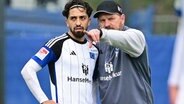 Immanuel Pherai und HSV-Trainer Steffen Baumgart © Witters 