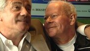 Kevin Keegan (l.) und HSV-Kultmasseur Hermann Rieger © NDR 