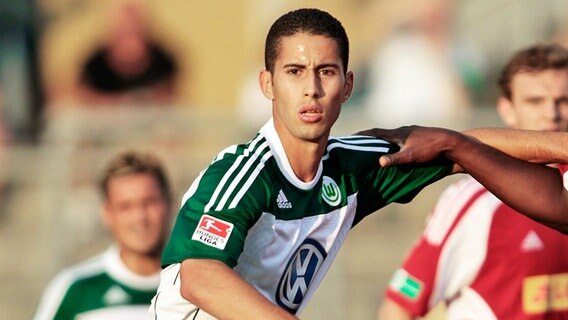 Nasim Ben Khalifa im Trikot des VfL Wolfsburg © picture-alliance 