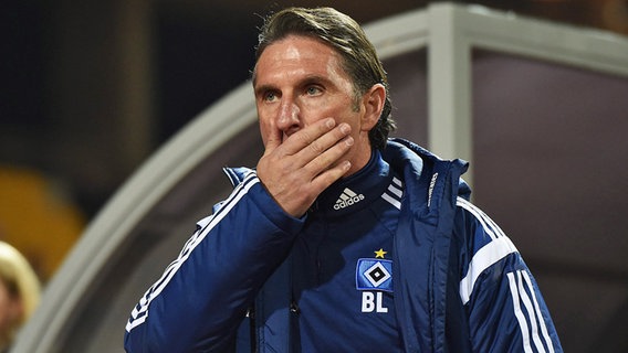 Trainer Bruno Labbadia vom Hamburger SV © Witters Foto: Tim Groothuis