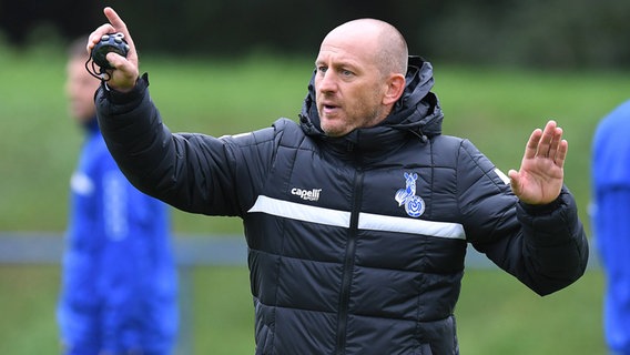 Trainer Torsten Lieberknecht vom Zweitligisten MSV Duisburg (Foto aus dem Jahr 2018) © IMAGO / Revierfoto 