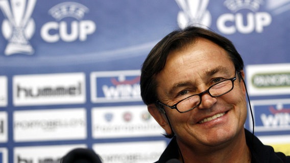 Ewald Lienen bei Panionios Athen © imago/ANE 