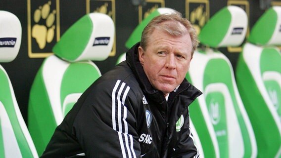 Wolfsburgs Trainer Steve McClaren © picture-alliance 