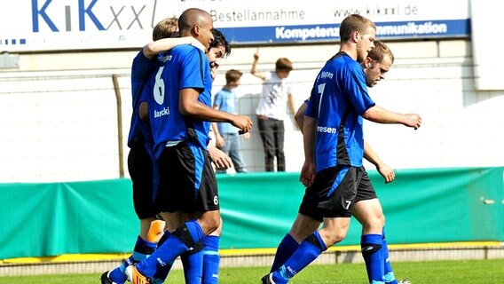 Jubel bei den Fußballern des SV Meppen © NDR.de Foto: Hanno Bode