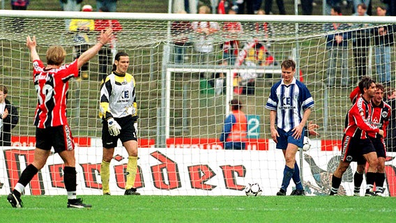 Spielszene Eintracht Frankfurt - SV Meppen © imago sportfotodienst Foto: imago sportfotodienst