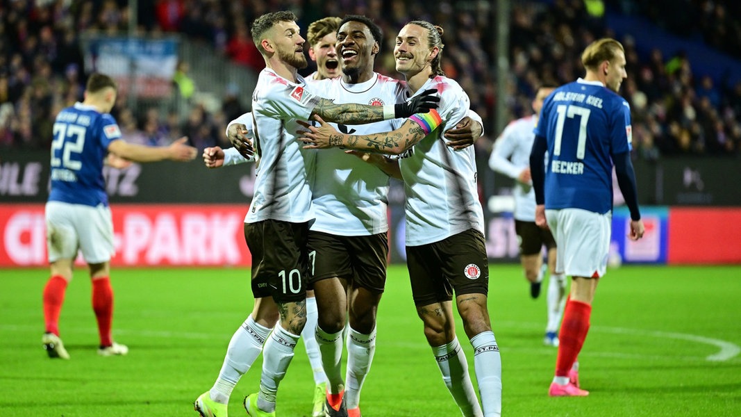 4:3 dans le match de haut niveau : le leader du championnat, St. Pauli, s’impose à Holstein Kiel |  NDR.de – Sports
