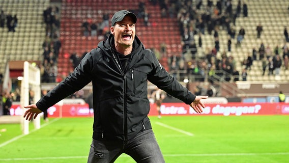 St. Paulis Trainer Alexander Blessin © WITTERS/ValeriaWitters 