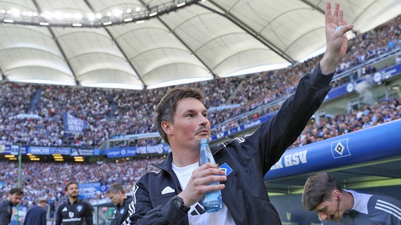 Trainer Merlin Polzin vom Hamburger SV © IMAGO / Jan Huebner 