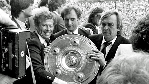 Hermann Rieger, Aleksandar Ristic und Ernst Happel (v.l.) © imago Foto: Sven Simon