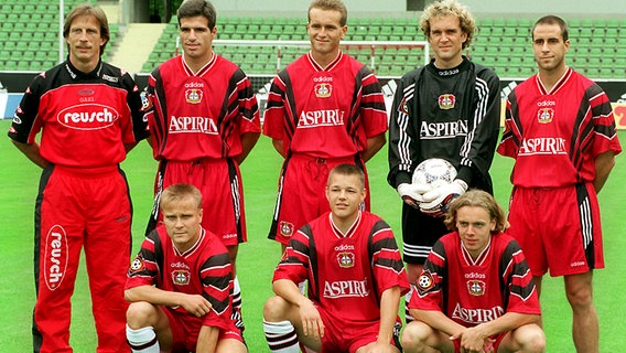 Jörg Schmadtke (obere Reihe, zweiter von rechts, Foto aus dem Jahr 1997) © picture-alliance/dpa 