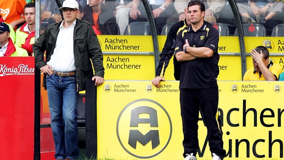 Dieter Hecking (r.) und Jörg Schmadtke (Foto aus dem Jahr 2006) © imago/Team 2 