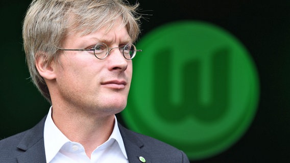 Dr. Tim Schumacher, Geschäftsführer beim VfL Wolfsburg © Witters 