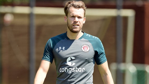 Christopher Buchtmann vom FC St. Pauli © Witters 