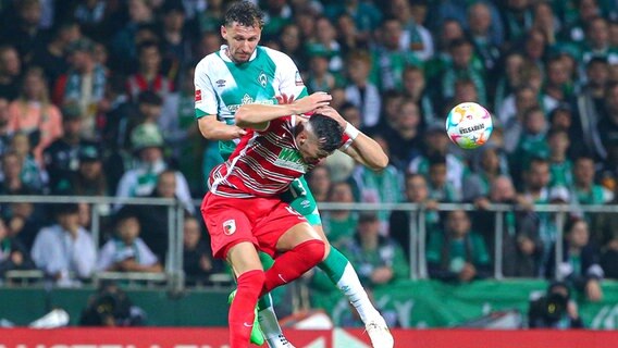 Spielszene Werder Bremen - Augsburg © IMAGO/foto2press 