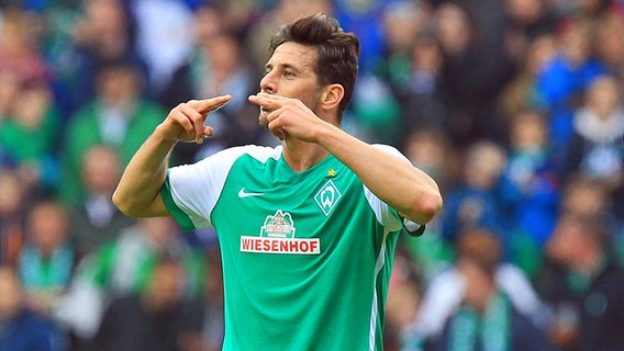 Jubel von Bremens Claudio Pizarro © imago/osnapix 