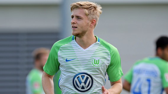 Justin Möbius vom VfL Wolfsburg © picture alliance/firo Sportphoto Foto: Ralf Ibing