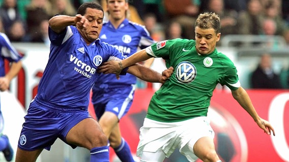 Der Wolfsburger Andrés-Nicolás D´Alessandro (rechts) © Picture-Alliance 