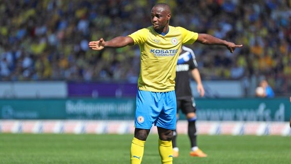 Braunschweigs Anthony Ujah © IMAGO / regios24 