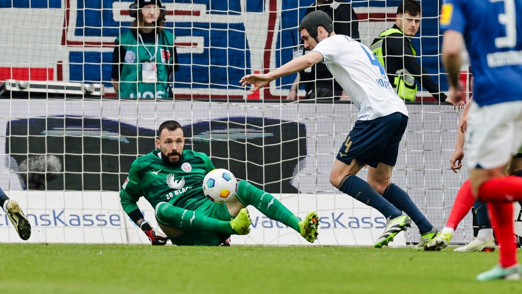 Holstein Kiel besiegt Hansa Rostock im Nordduell