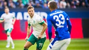 Nicolas Füllkrug of Bremen in action against Schalke.  © IMAGO / Nordphoto 