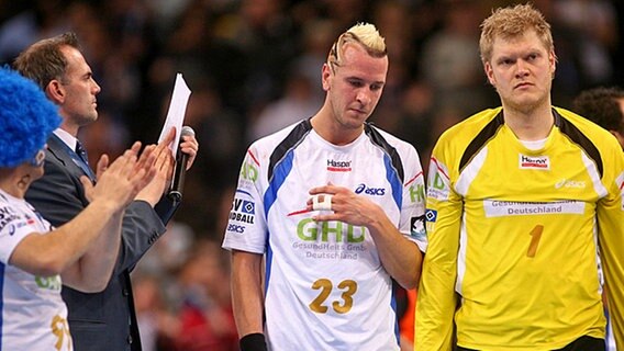 HSVer Pascal Hens (M.) und Johannes Bitter (r.) © Hoch Zwei 
