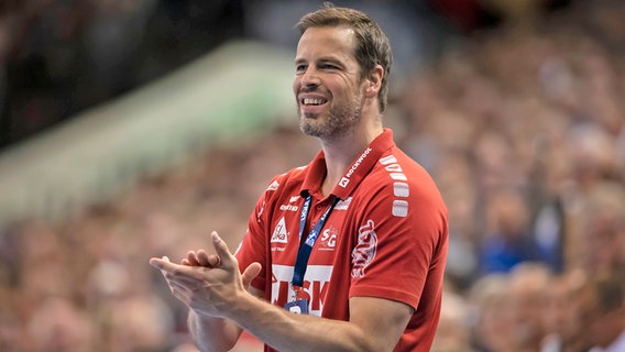 Co-Trainer Mark Bult von der SG Flensburg-Handewitt © IMAGO / Beautiful Sports 