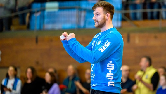 Torwart Leon Mehler vom HC Empor Rostock © IMAGO / wolf-sportfoto 