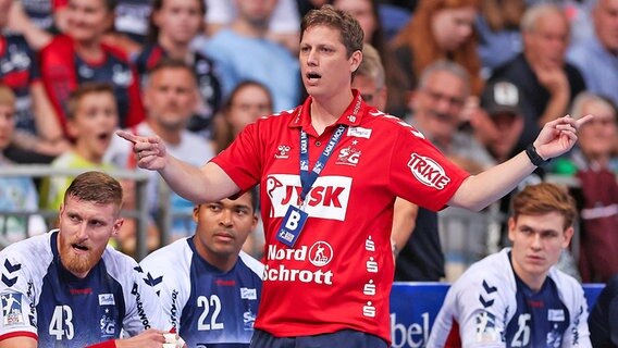 Trainer Nicolej Krickau von der SG Flensburg-Handewitt © IMAGO / Lobeca 