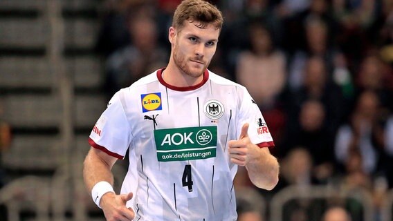 Nationalspieler Johannes Golla von der SG Flensburg-Handewitt © IMAGO / Laci Perenyi 