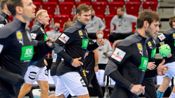 Böhm vor HandballWM Zwischen Vorfreude und "mulmigem
