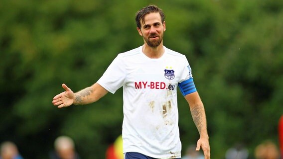 Martin Harnik im Trikot der TuS Dassendorf © imago images/Hanno Bode 