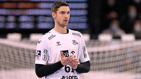 Handballprofi Hendrik Pekeler © IMAGO / Claus Bergmann 