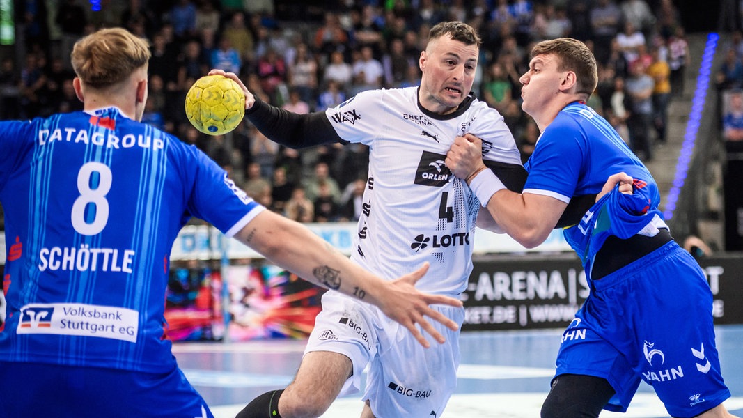 THW Kiel gewinnt nach wilder erster Hälfte in Stuttgart