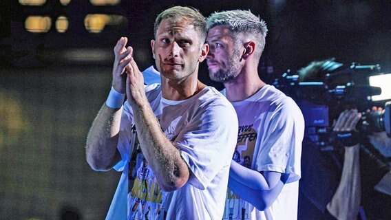 Steffen Weinhold und Niclas Ekberg © IMAGO / Eibner 