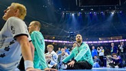 Torhüter Andreas Wolff vom THW Kiel schaut nachdenklich © IMAGO/SVEN SIMON Foto: Anke Waelischmiller
