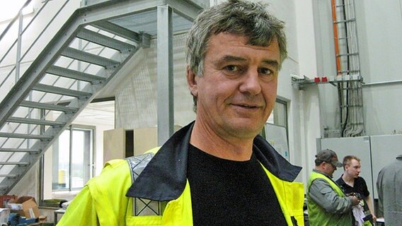 Peter-Michael Kolbe, Lagerist bei der Hamburger Hafen und Logistik AG © Hamburger Hafen und Logistik AG 