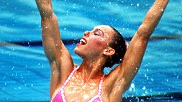 Die Goldmedaillengewinnerin Tracy Ruiz-Conforto bei den Olympischen Sommerspielen 1984 (USA) © picture-alliance / dpa
