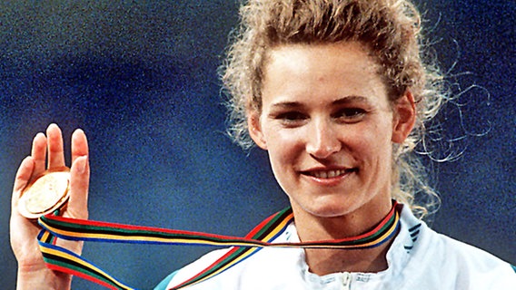 Heike Henkel bei den Olympischen Spielen 1992 © Picture Alliance/dpa 