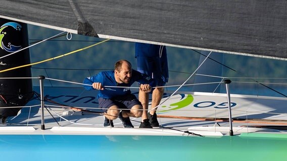 Skipper Kevin Escoffier an Bord von Holcim - PRB © IMAGO / Fotoarena 