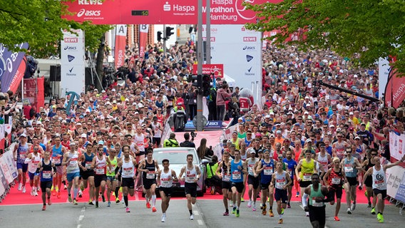 Start beim Hamburg-Marathon © Witters 