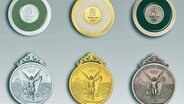 Die offiziellen Medaillen der Olympischen Spiele in Peking 2008 © picture-alliance/ dpa 
