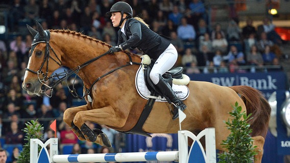 Janne Friederike Meyer-Zimmermann mit Goja © dpa 