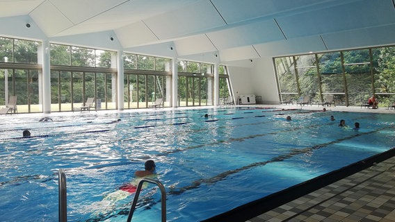 Das neue Hallenbad in Hamburg-Ohlsdorf. © NDR.de Foto: Ina Kast