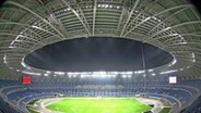 In der Fußballarena in Tianjin werden Spiele des Fußballturniers der Olympischen Spiele 2008 stattfinden. © picture-alliance/ dpa 