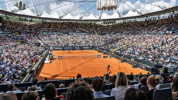 Das Tennisstadion am Hamburger Rothenbaum bei Hamburg European Open 2023. © Witters 